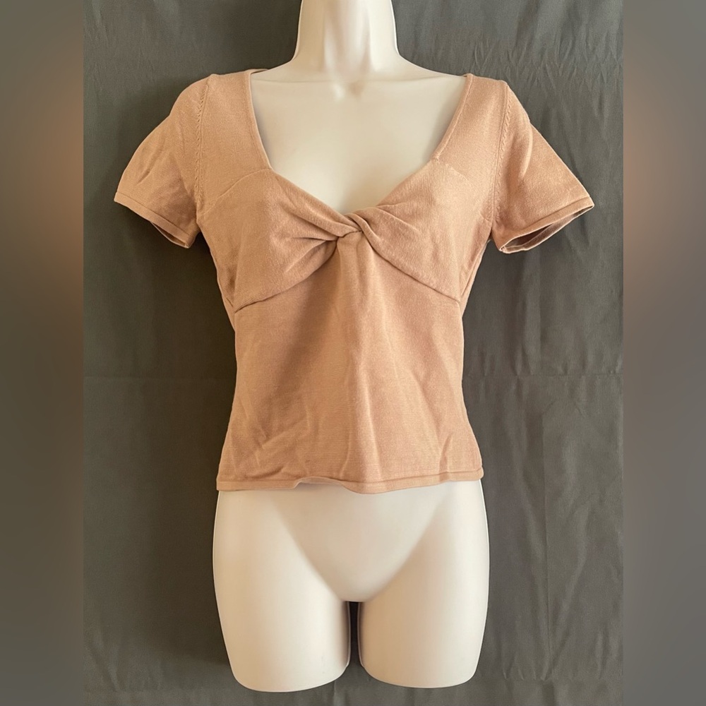 (12) NWT women's knitted top Aqua (M) MSRP $68
